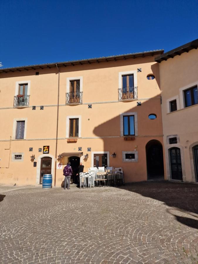 Casa Matteo-Gran Sasso Apartment ลาควิลา ภายนอก รูปภาพ
